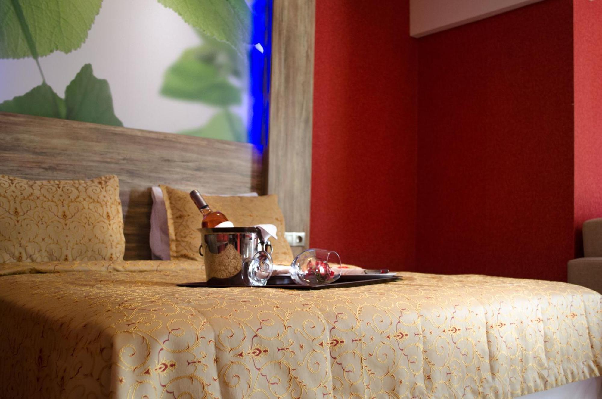 Delfi Hotel Spa & Wellness Center Бодрум Номер фото